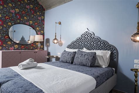 NEVE SHALOM HOTEL $144 ($̶1̶7̶7̶) .